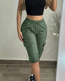 Calça Feminina Casual – Skinny, Cintura Alta com Cordão, Bolsos e Punhos Ajustáveis