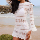 "Vestido Curto de Praia em Tricô – Decote Redondo, Manga em Sino,e Vazado, Saída de Praia Sexy