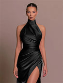 Vestido Longo Feminino de Cetim – Decote Halter, Sem Mangas, Costas Abertas e Fenda Lateral
