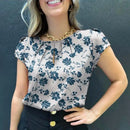 ✨ Blusa Feminina de Renda –