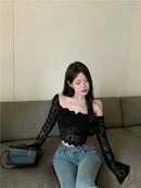 Blusa Cropped Feminina em Renda – Estilo Y2K