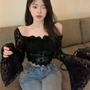 Blusa Cropped Feminina em Renda – Estilo Y2K